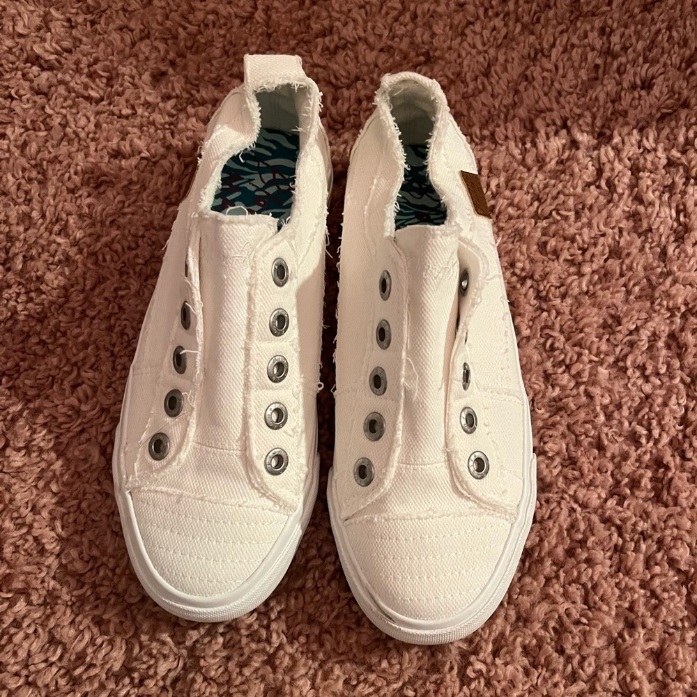 Blowfish Malibu Laceless Sneakers